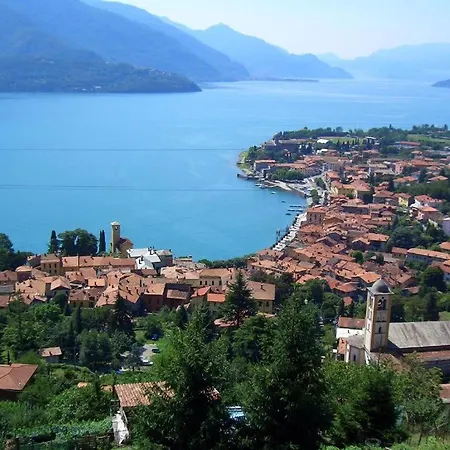 Barolo Apartment Gravedona