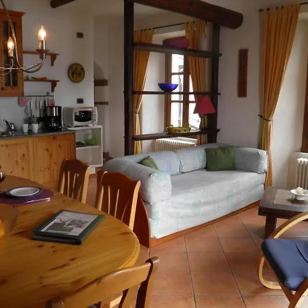 Barolo Apartment Gravedona