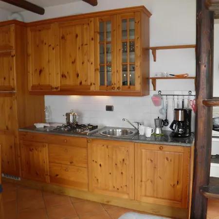 Apartment Barolo Gravedona